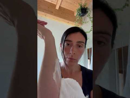 Video tutorial: come usare la Manopola Baby per risciacquare i cosmetici dopo la skincare quotidiana